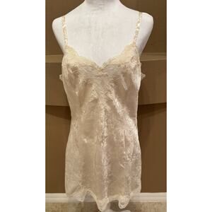 Vintage white & gold label Victoria Secret lace teddy nightgown lingerie size L